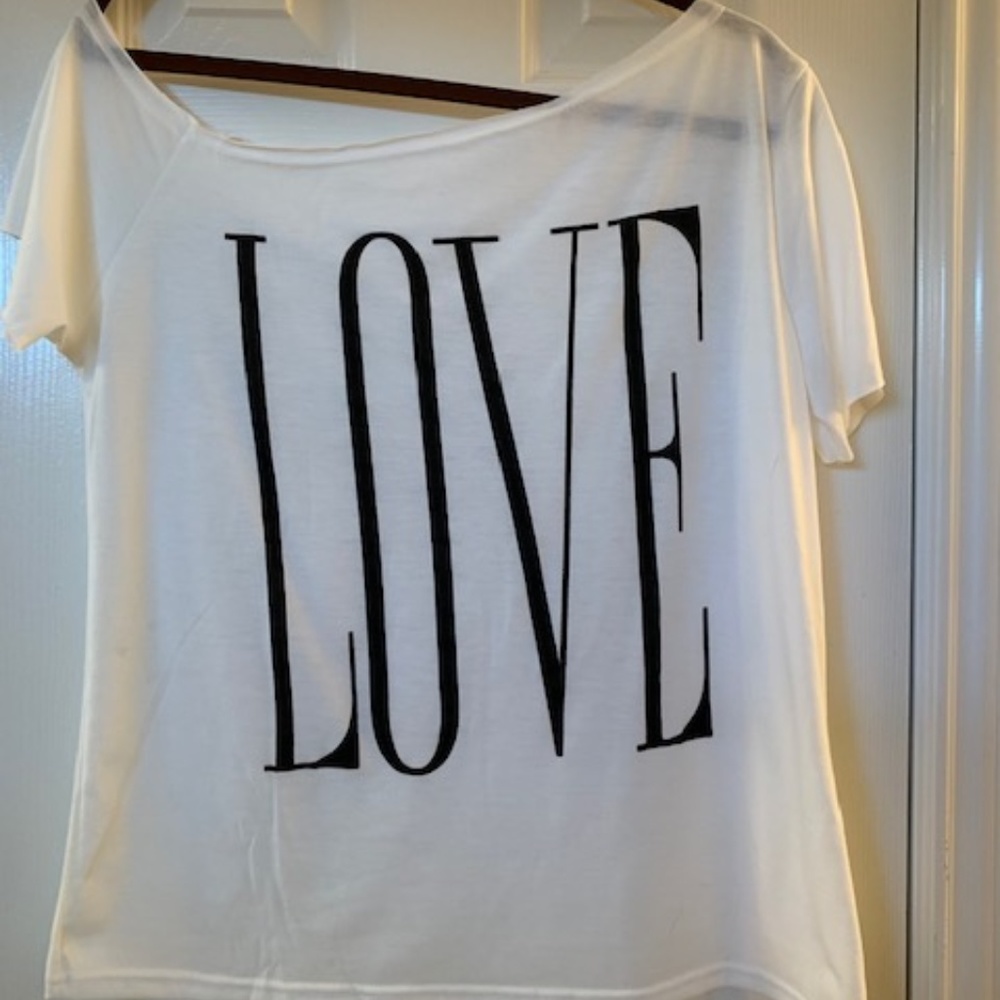 "Love" Slouchy Tee